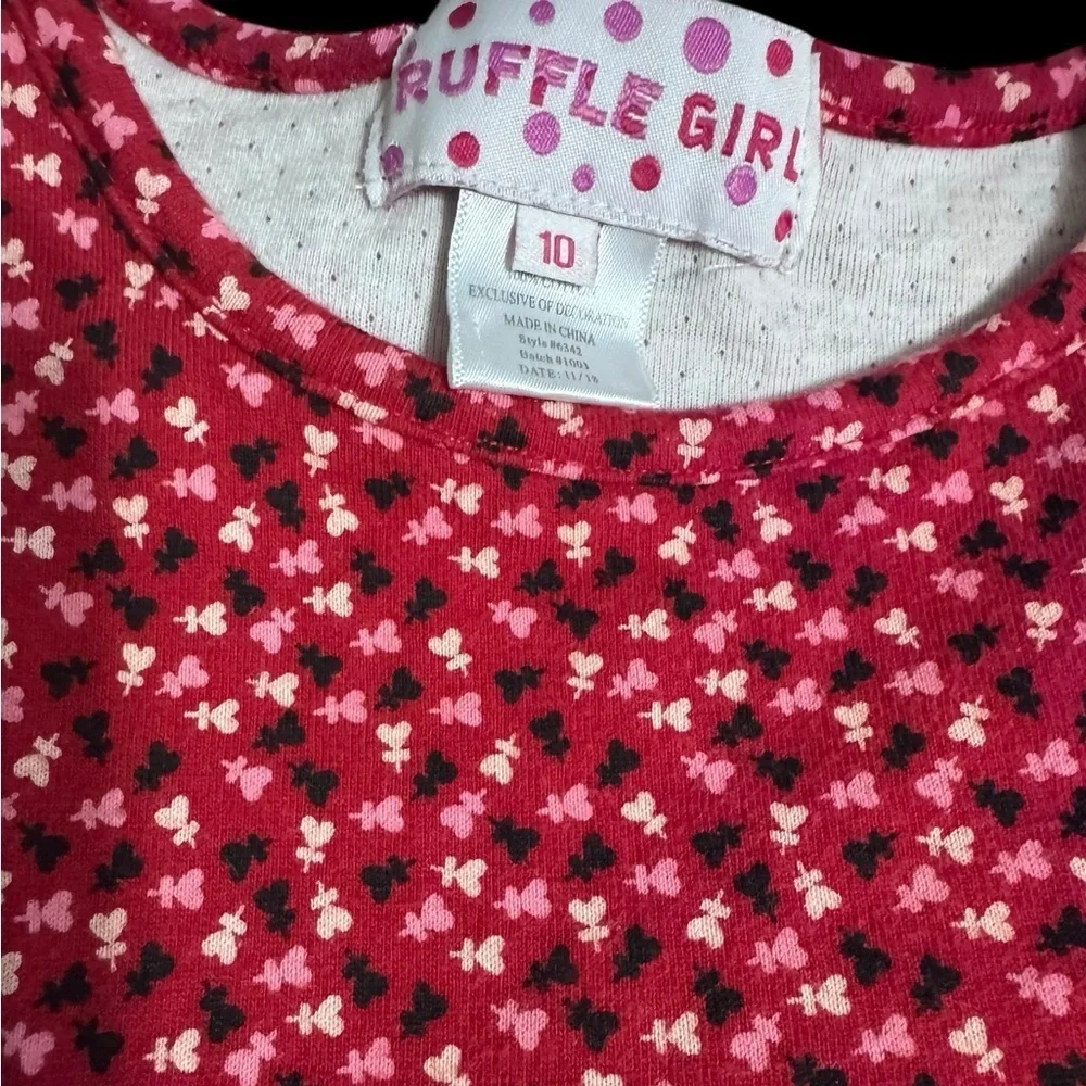 Ruffle Girl questions leave